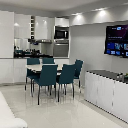 Cannes Pointe Croisette : Superbe Logement Vue Mer Esterno foto