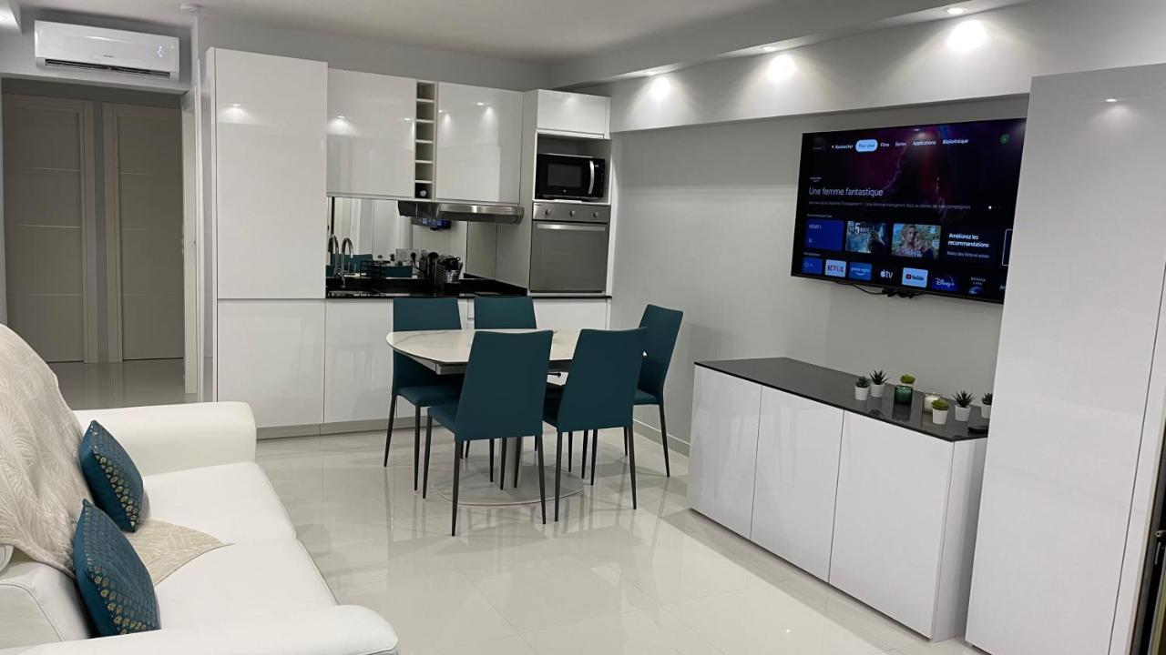 Cannes Pointe Croisette : Superbe Logement Vue Mer Esterno foto